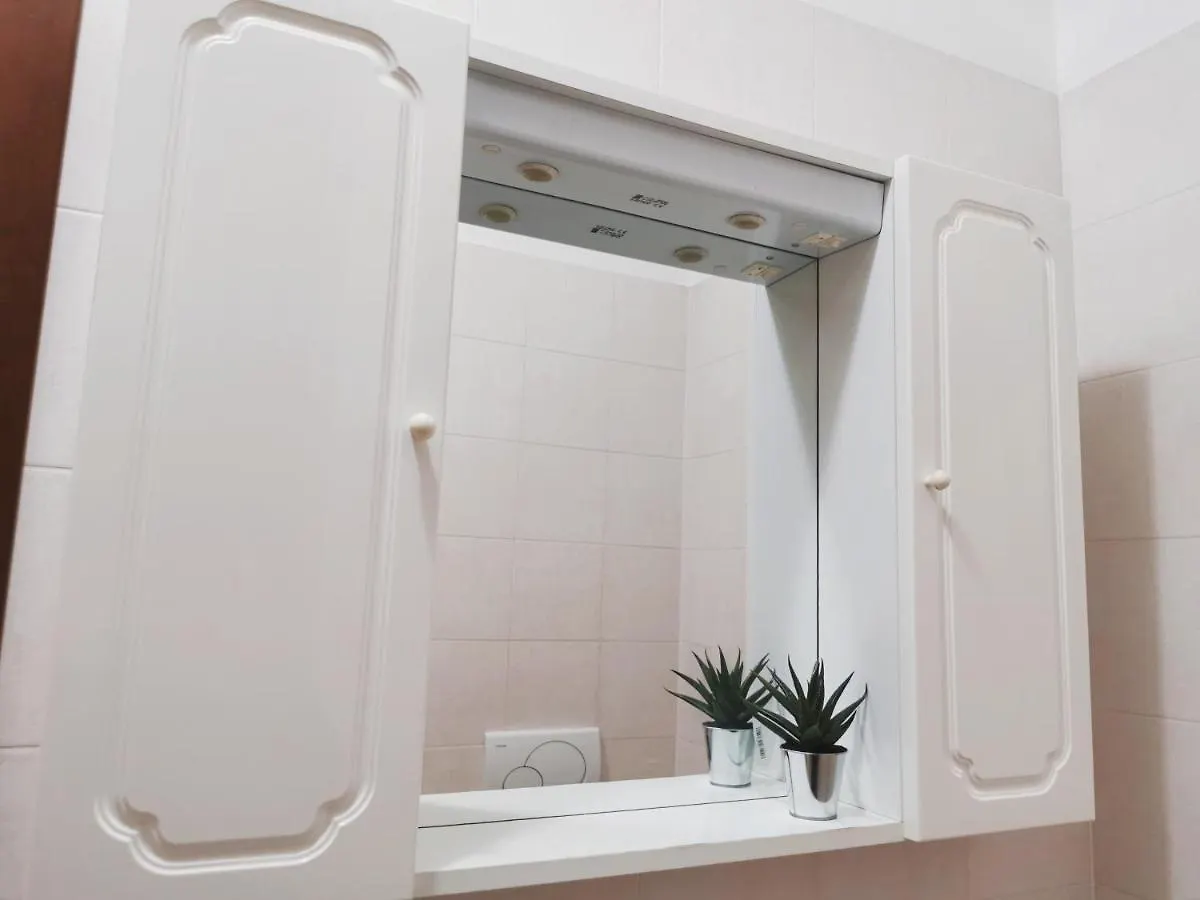 Flat Blue Apartment Verona Italy